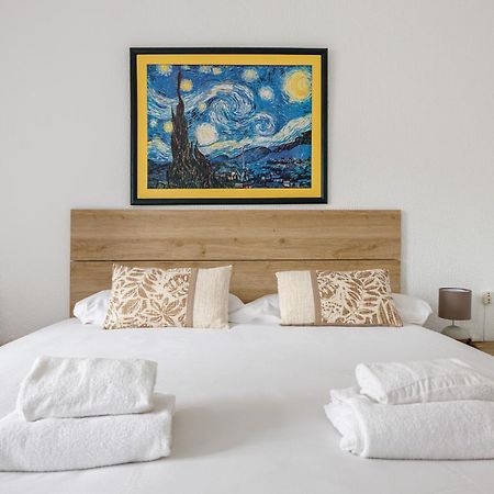 Besos - Bright Apartment Close To Congress & Port Sant Adria de Besos Buitenkant foto