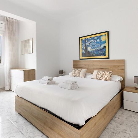 Besos - Bright Apartment Close To Congress & Port Sant Adria de Besos Buitenkant foto