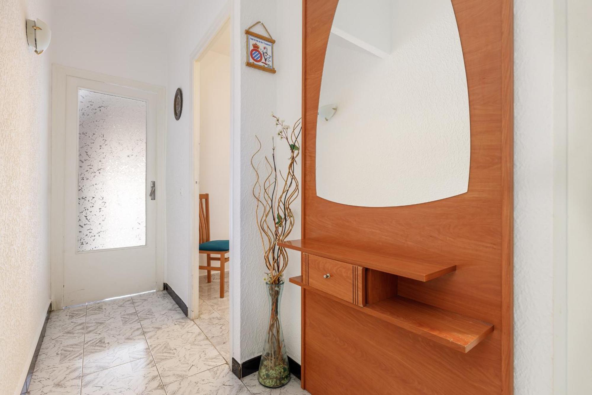 Besos - Bright Apartment Close To Congress & Port Sant Adria de Besos Buitenkant foto
