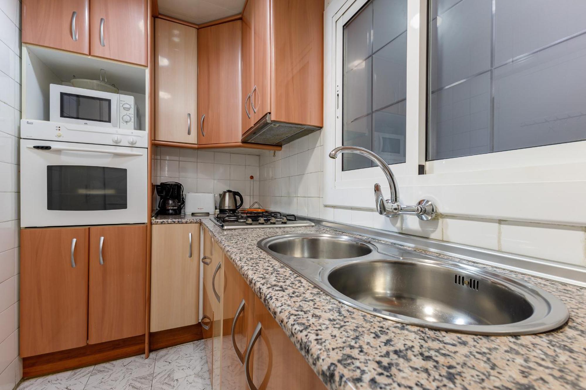 Besos - Bright Apartment Close To Congress & Port Sant Adria de Besos Buitenkant foto