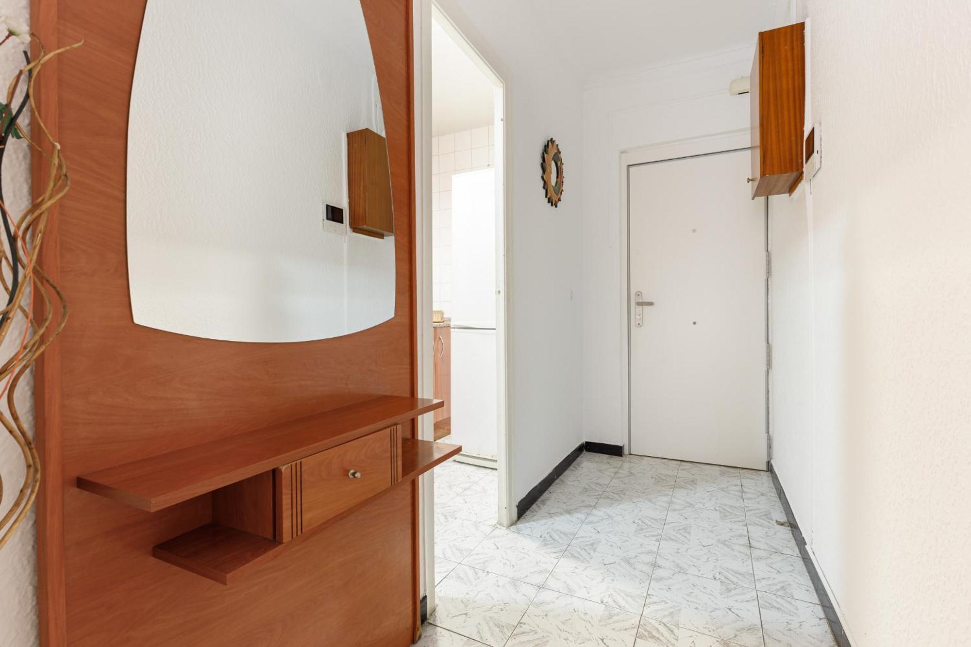 Besos - Bright Apartment Close To Congress & Port Sant Adria de Besos Buitenkant foto