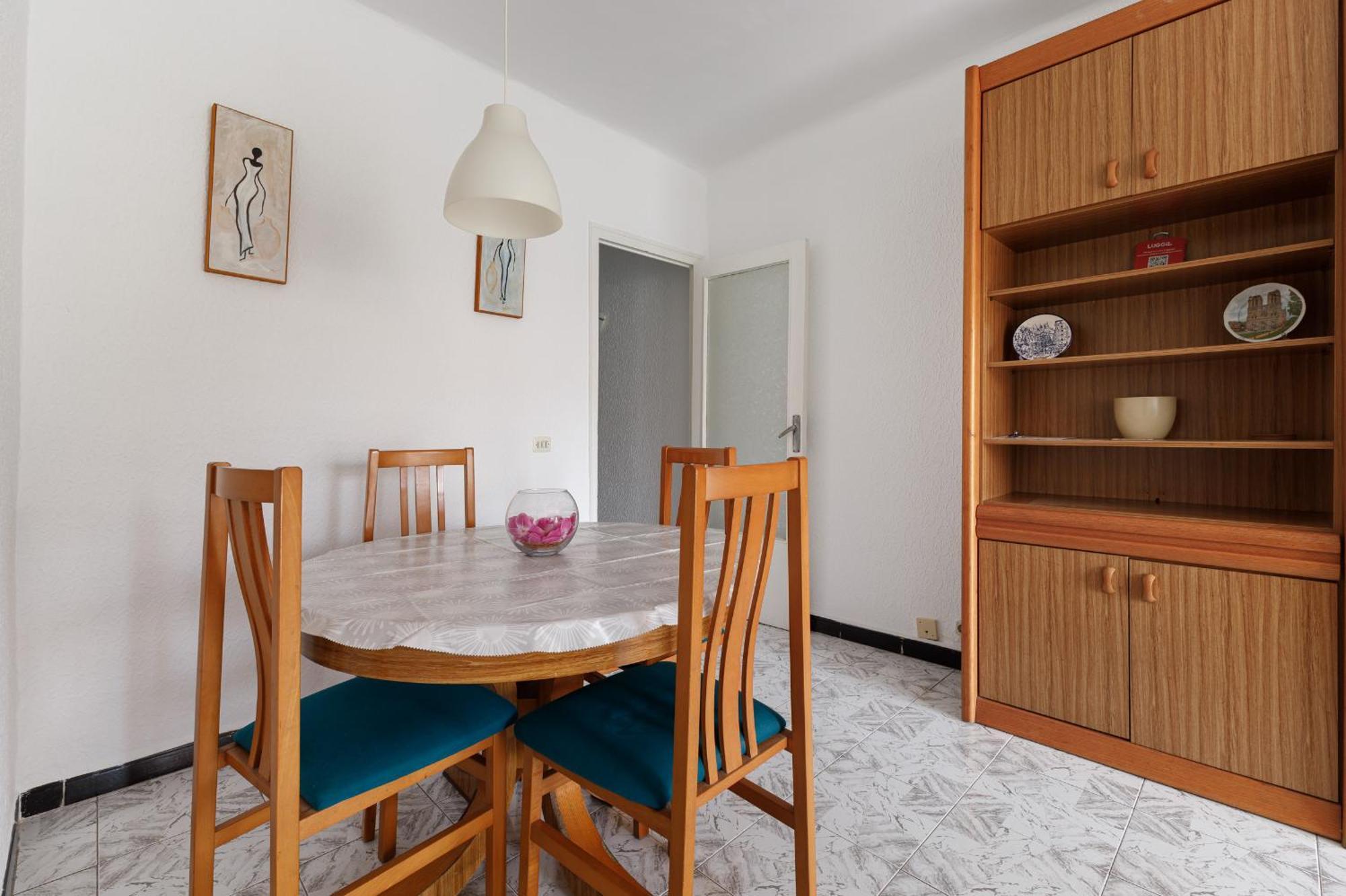 Besos - Bright Apartment Close To Congress & Port Sant Adria de Besos Buitenkant foto