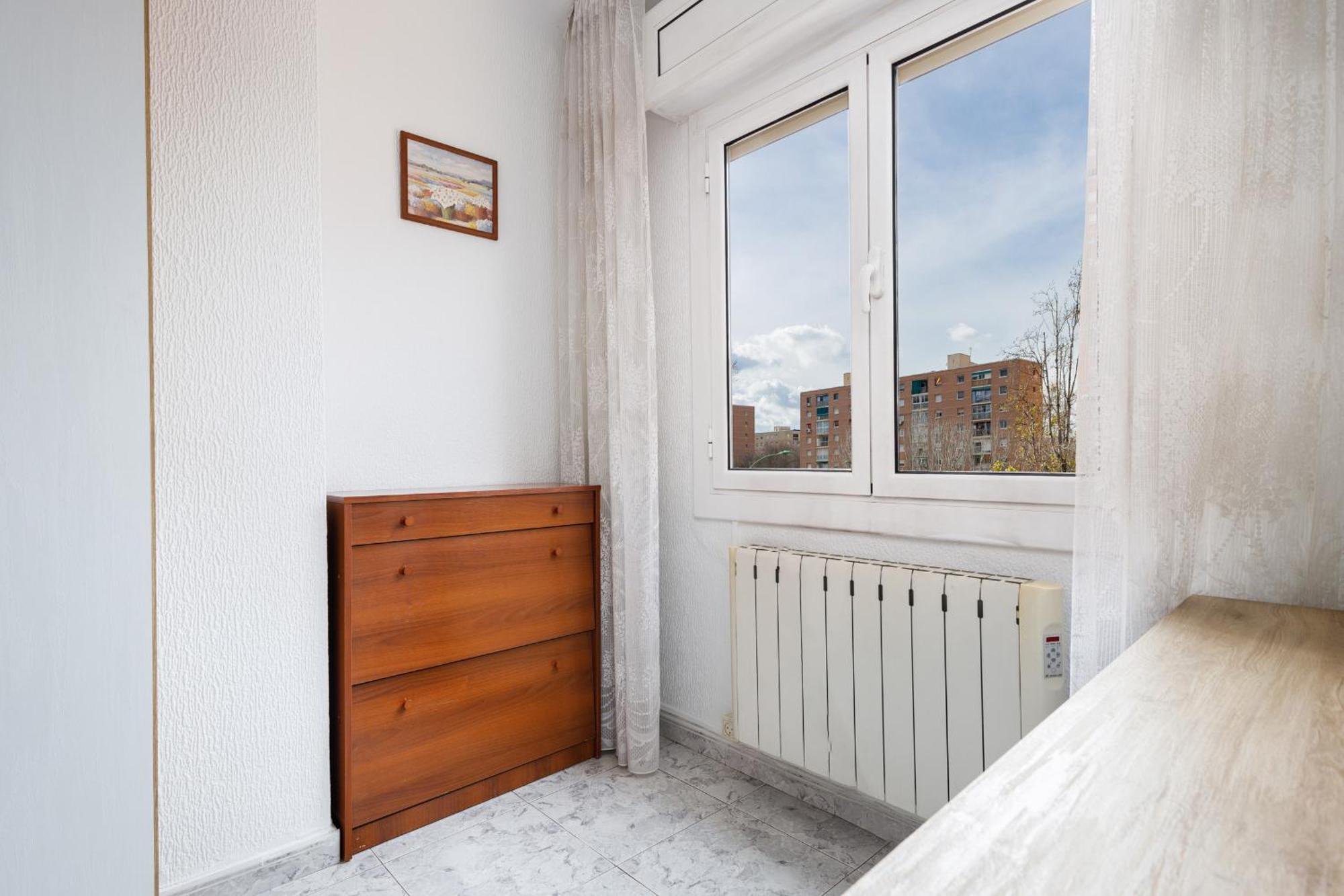 Besos - Bright Apartment Close To Congress & Port Sant Adria de Besos Buitenkant foto