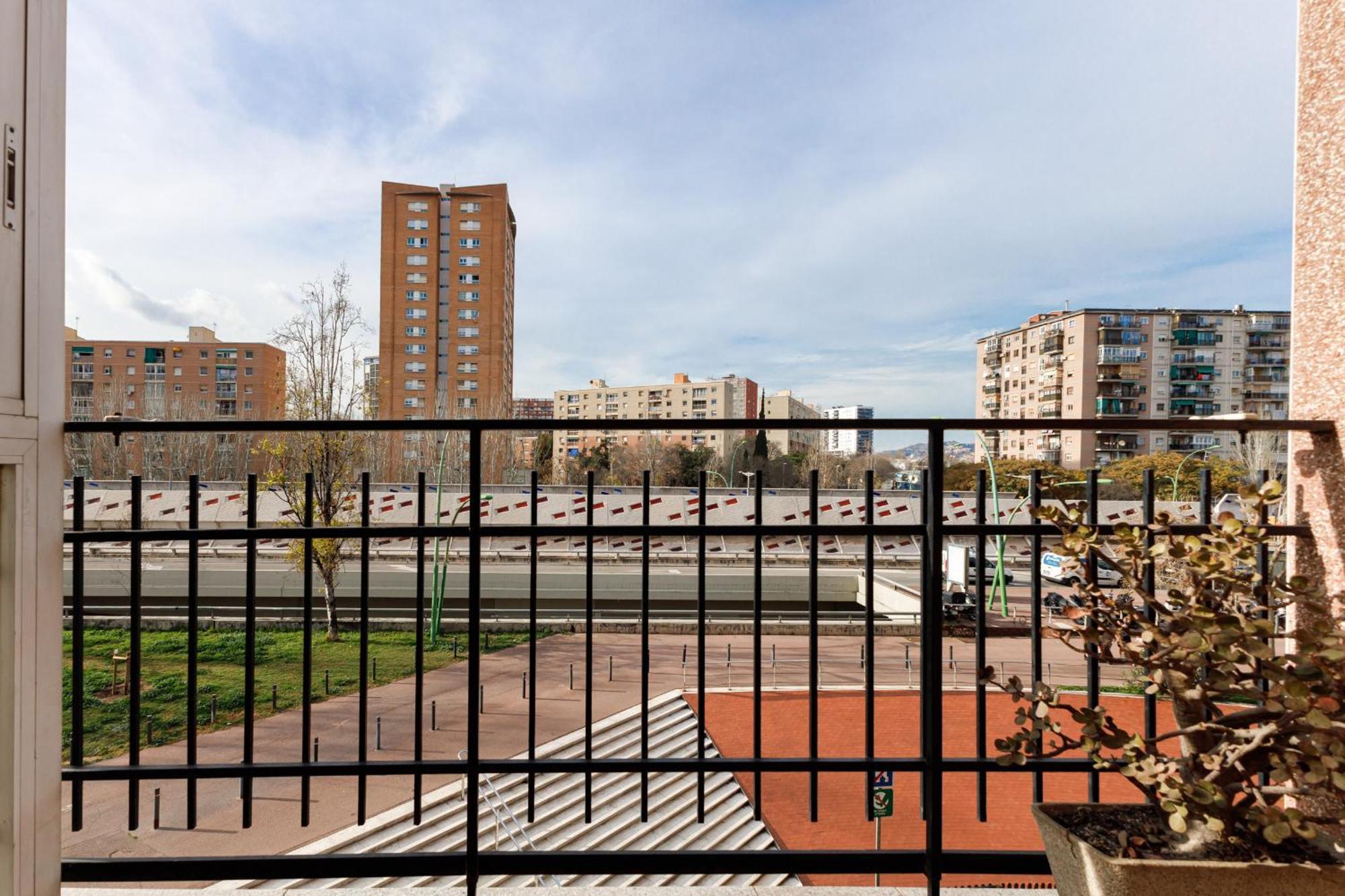 Besos - Bright Apartment Close To Congress & Port Sant Adria de Besos Buitenkant foto