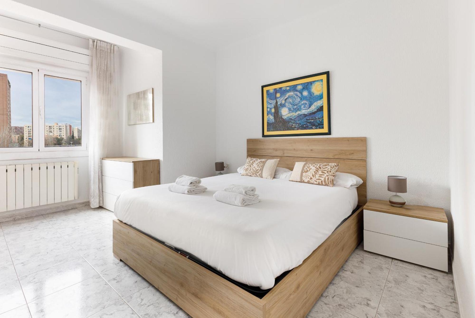 Besos - Bright Apartment Close To Congress & Port Sant Adria de Besos Buitenkant foto
