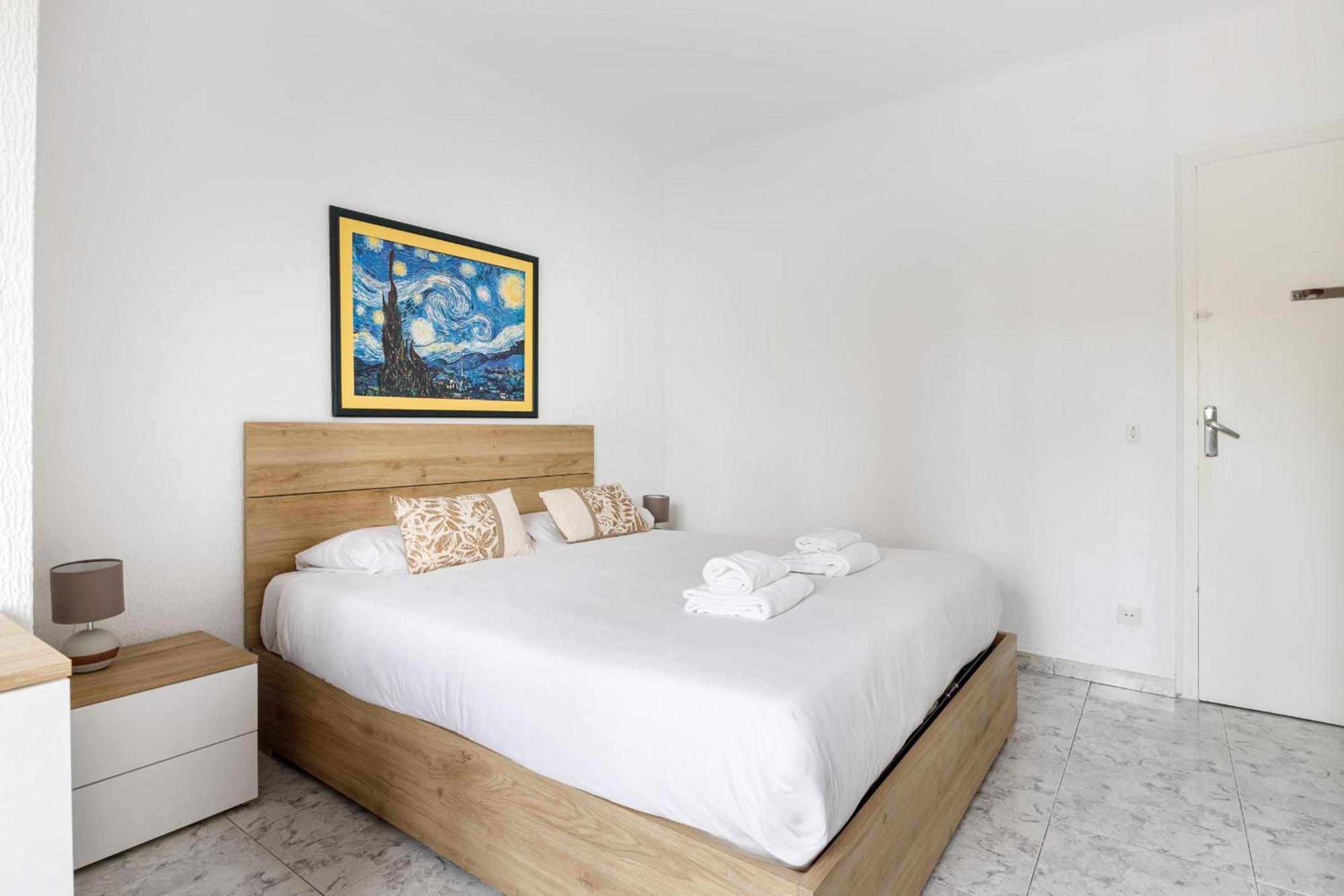 Besos - Bright Apartment Close To Congress & Port Sant Adria de Besos Buitenkant foto